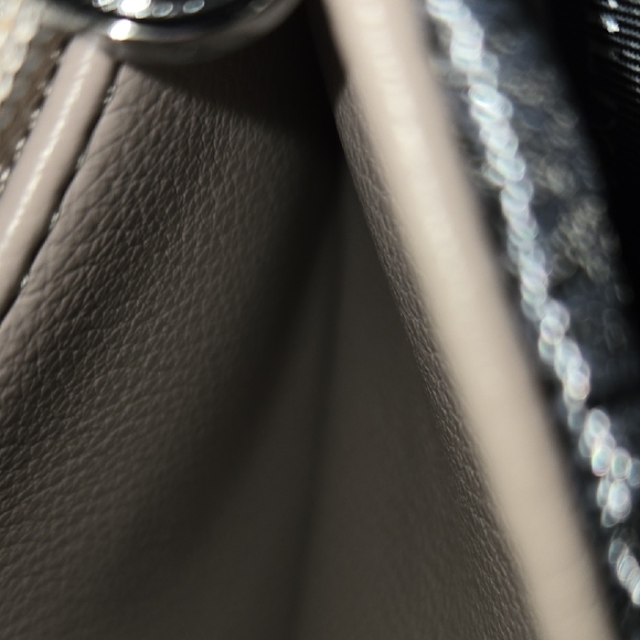 Elegant Gray Women's Bag - Picture 8 of 12